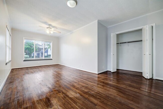 Building Photo - 1608 Bonnie Brae St