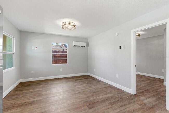 Building Photo - 113 145th Ave