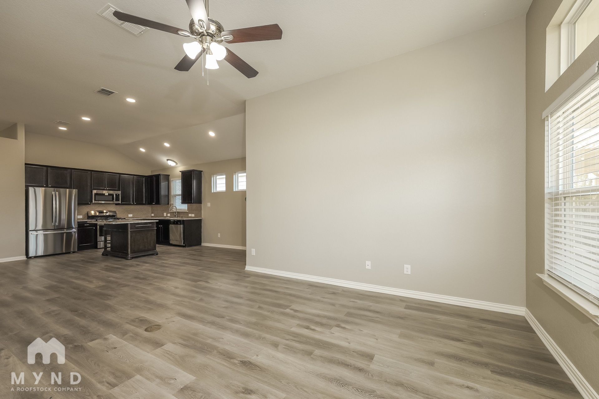 Building Photo - 15938 Cardinal Point