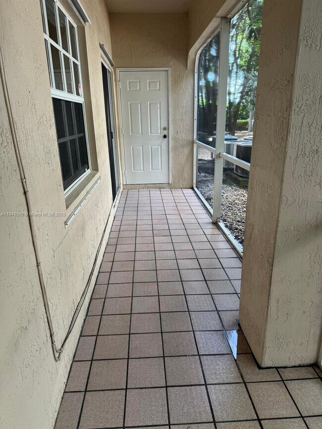 Building Photo - 5630 NW 114th Path