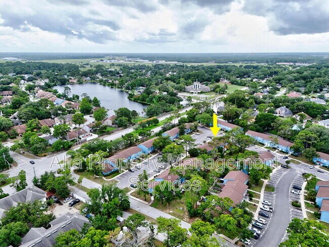 Building Photo - 11357 Bedford Oaks Dr