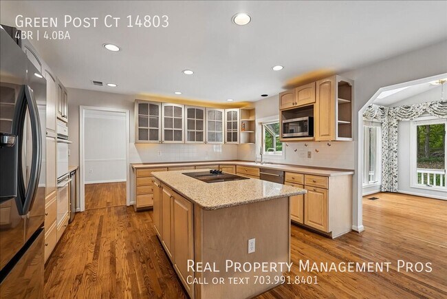 Building Photo - Green Post Ct 14803-