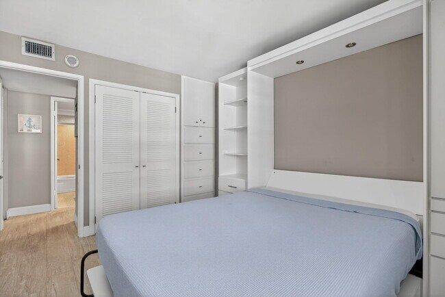 Building Photo - 111 Briny Ave