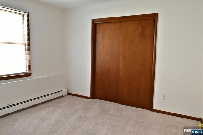 Building Photo - 28 Elmhurst St