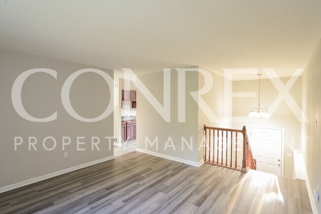 Building Photo - Cozy Four Bedroom