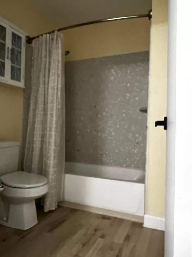 Building Photo - 100 Cleaveland Rd