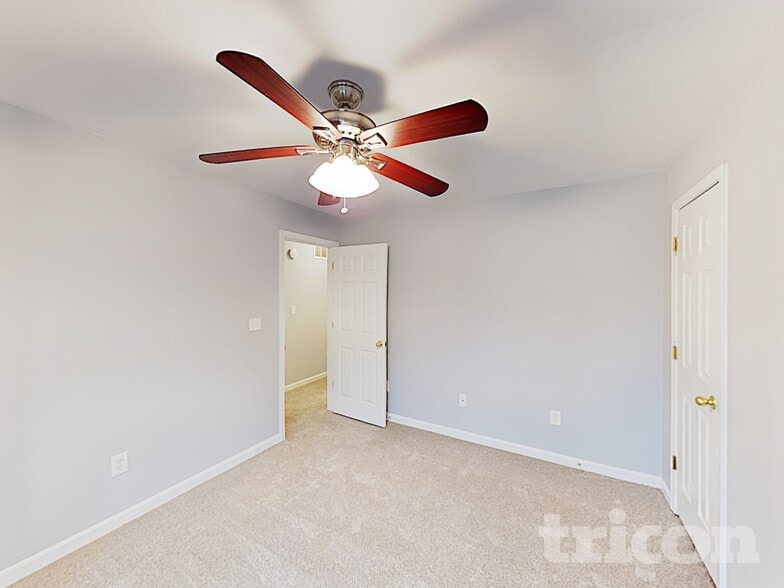 Building Photo - 3465 Canon Creek Dr