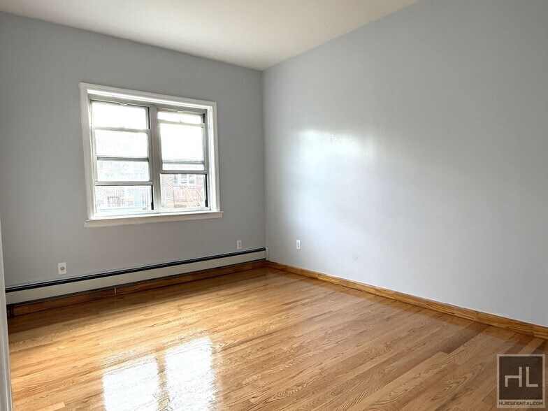 Building Photo - MINNA STREET