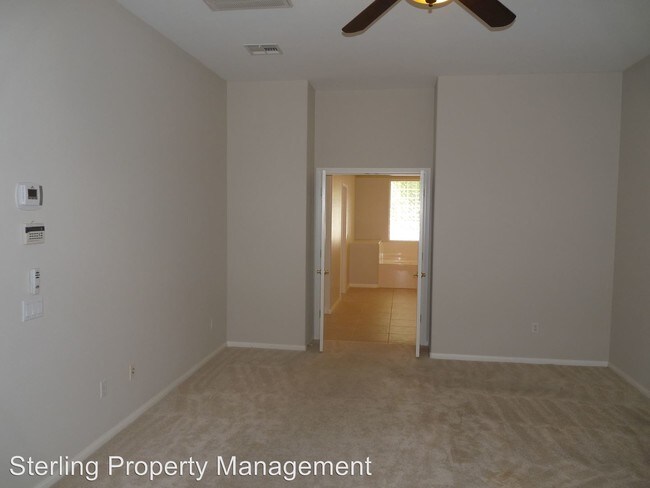 Building Photo - 3460 French Daisy St