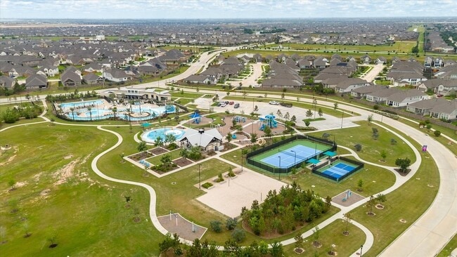 Building Photo - 21138 Garden Palm Dr