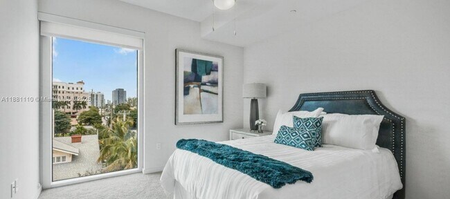 Building Photo - 591 Evernia St