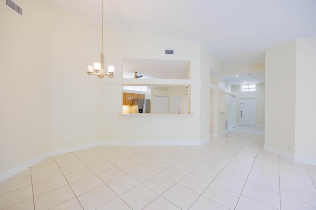 Building Photo - 9497 Boca Gardens Pkwy