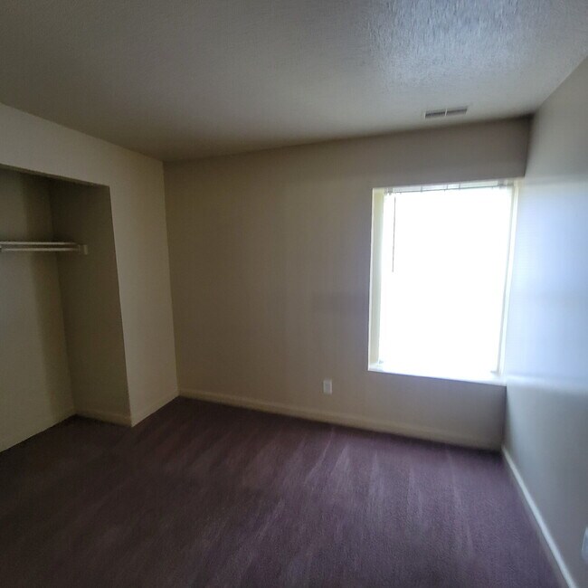 Building Photo - Brightwood 3BR/2BA House w/Attached Garage!