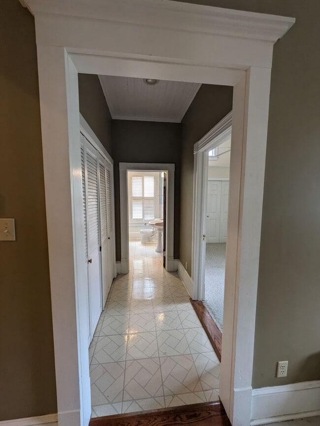 Building Photo - Beautiful home in the heart of Valdosta