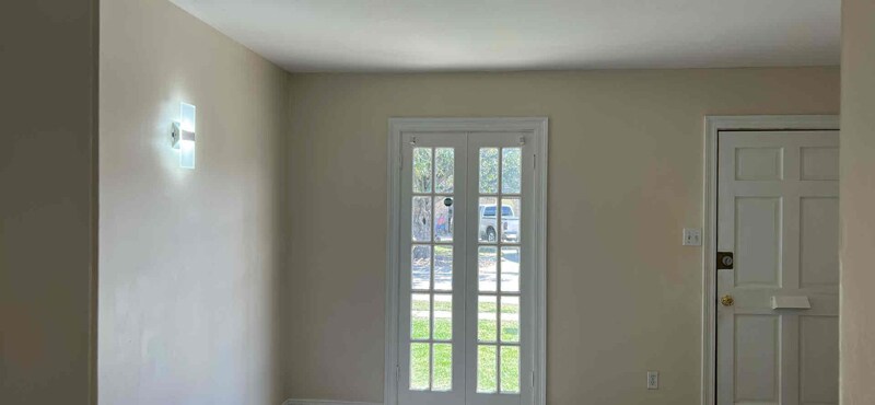 Building Photo - 3731 Bunker Hill Dr