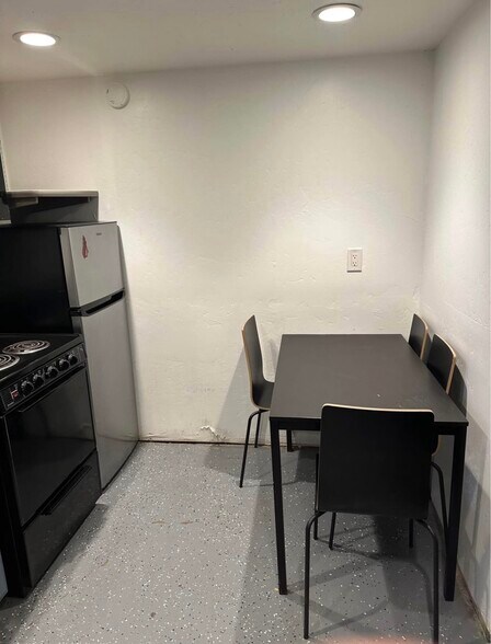 Small kitchenette - 4954 W 65th Ave