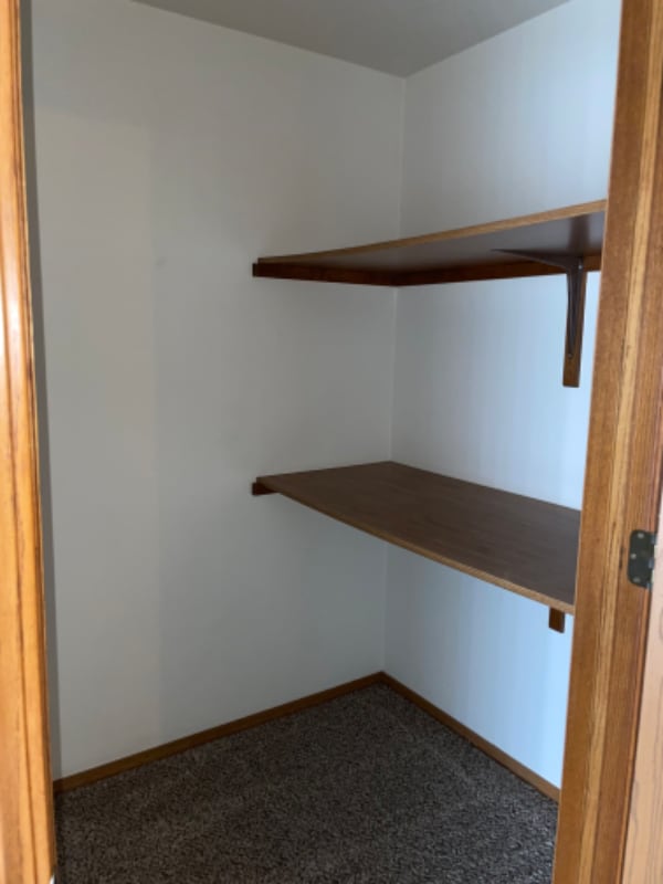 Building Photo - 1298 Crown Ct