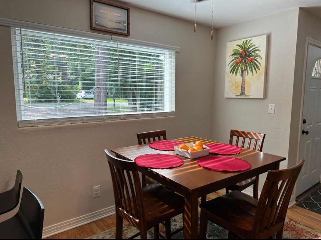 Building Photo - 2116 W Dellview Dr