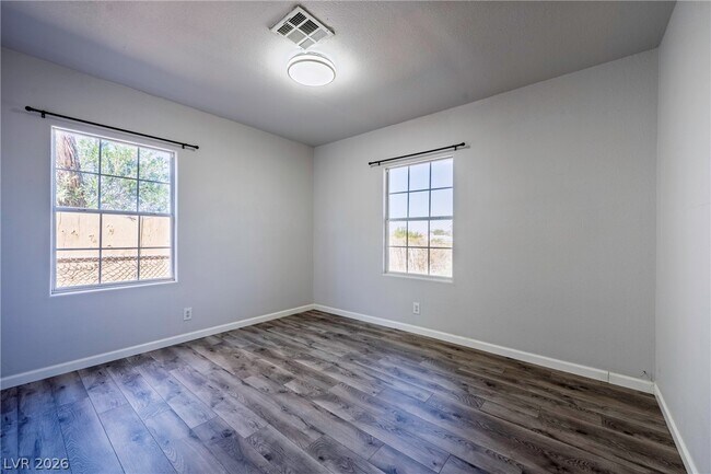 Building Photo - 343 Tungsten St