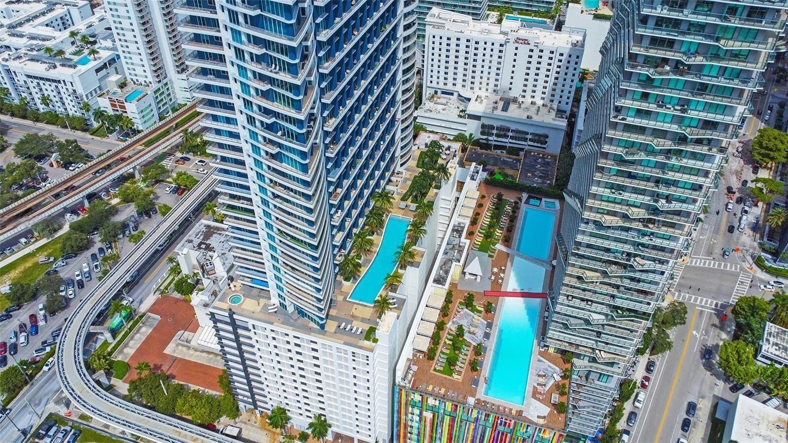 Building Photo - 60 SW 13th St