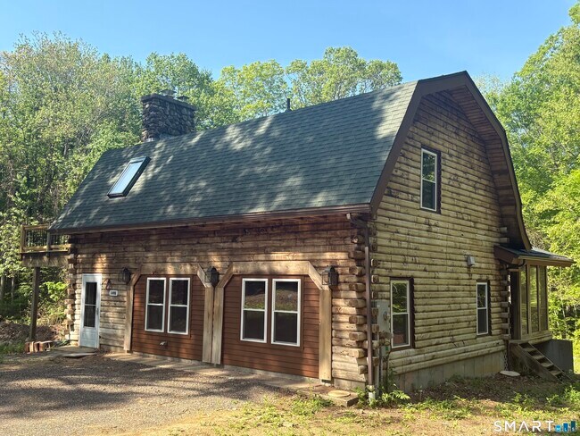 Building Photo - 149 Salem Rd