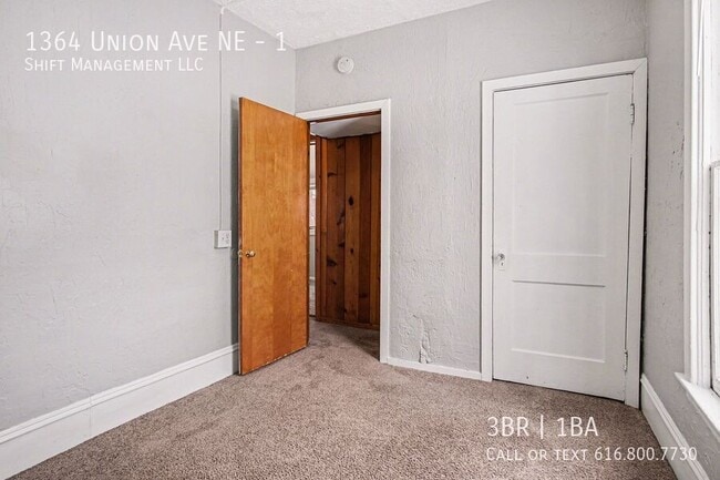 Building Photo - 1364 Union Ave NE
