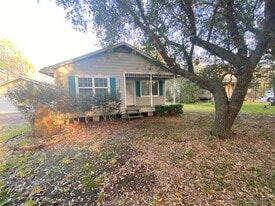 Building Photo - 3357 Prairie Dr