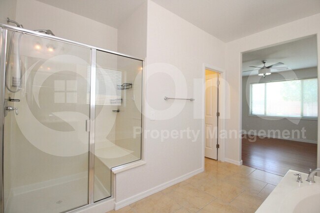 Building Photo - 4270 N 180th Ln