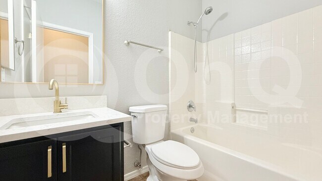 Building Photo - 46186 W Kristina Way
