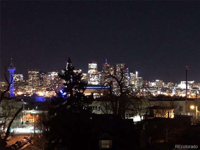 Building Photo - 2240 Clay St