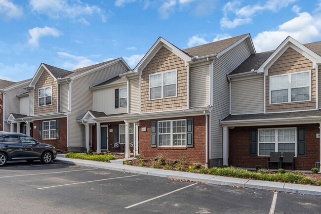 Building Photo - Townhome close to Brentwood and Antioch -A...