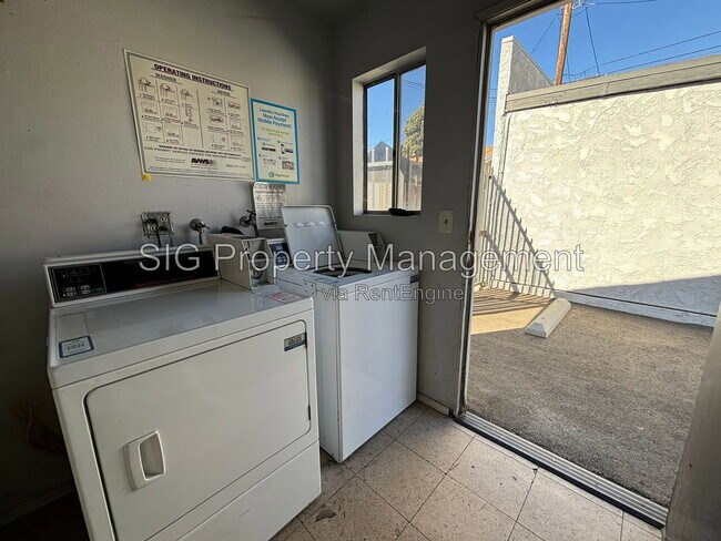 Building Photo - 311 Griswold Ave