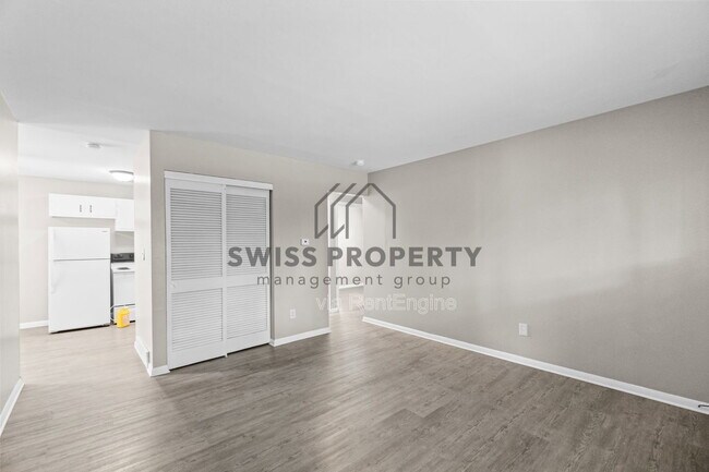 Building Photo - 1549 Oakland Park Ave
