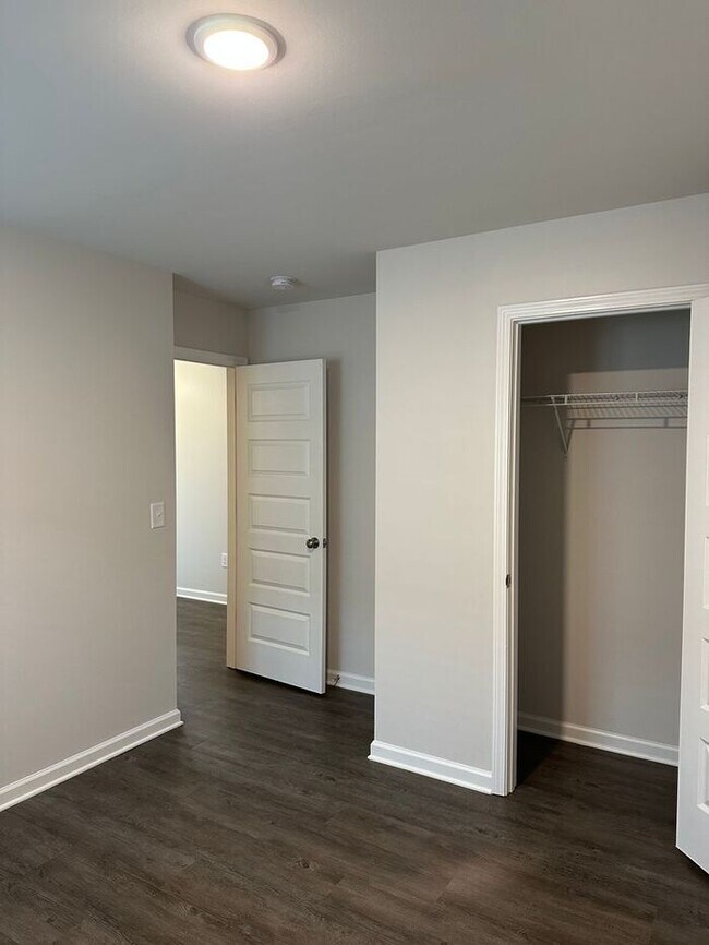 Building Photo - Available Now! Spacious 4-Bedroom, 2-Bath Home in Kilpatrick Landing