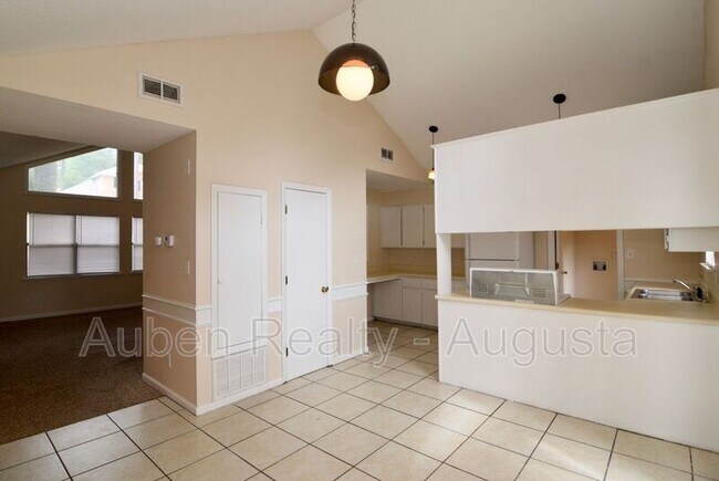 Building Photo - 4154 Arlington Rd