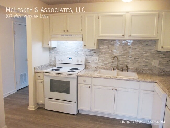 Building Photo - 937 Westminster Ln