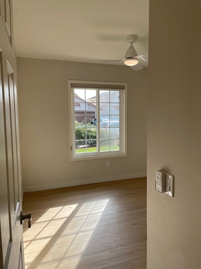 Building Photo - 2 Bedroom Ranch Style Home in RANCHO SAN DIEGO