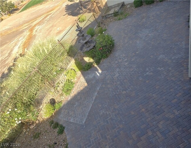 Building Photo - 927 Via Canale Dr