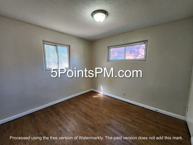 Building Photo - 200 Dalepark Dr
