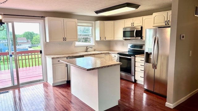 Building Photo - 6518 Middleshire Ct