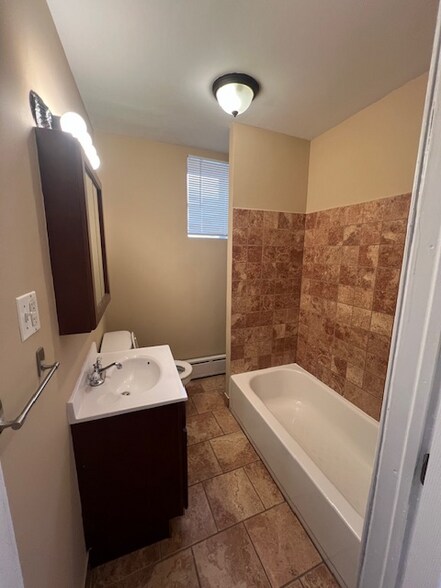 Building Photo - 1100 W Ritner St