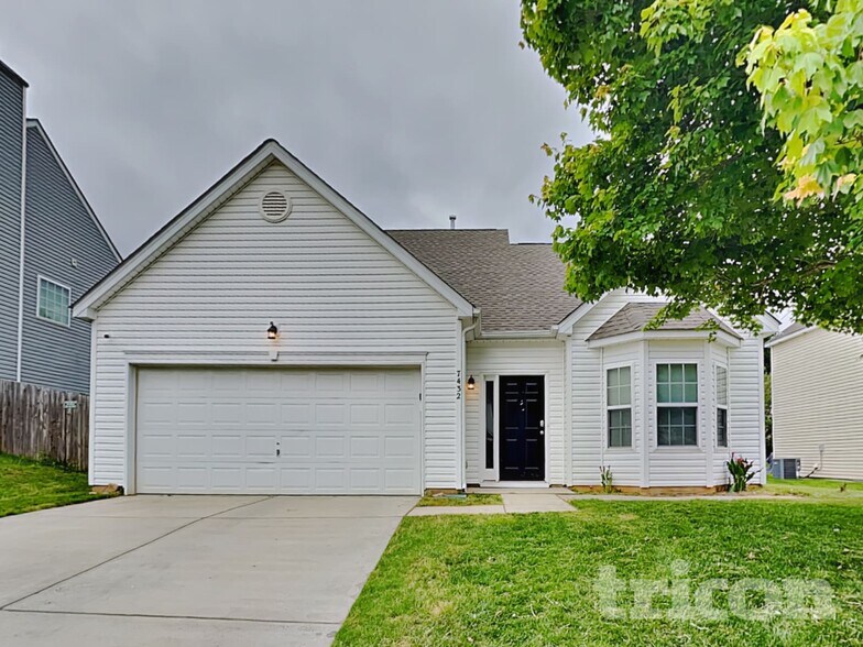 Building Photo - 7432 Hidden Creek Dr