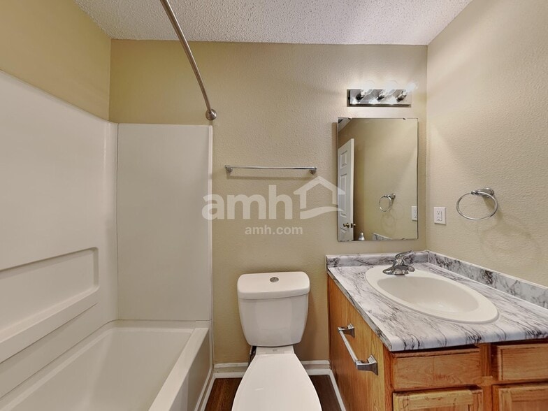 Building Photo - 1854 Wandflower Cir