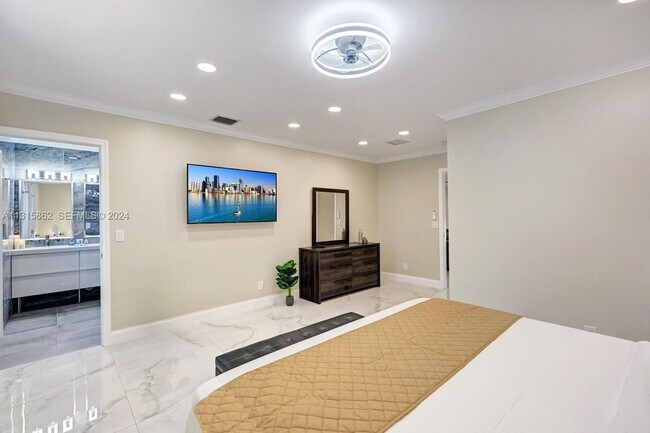 Building Photo - 1307 Rodman St