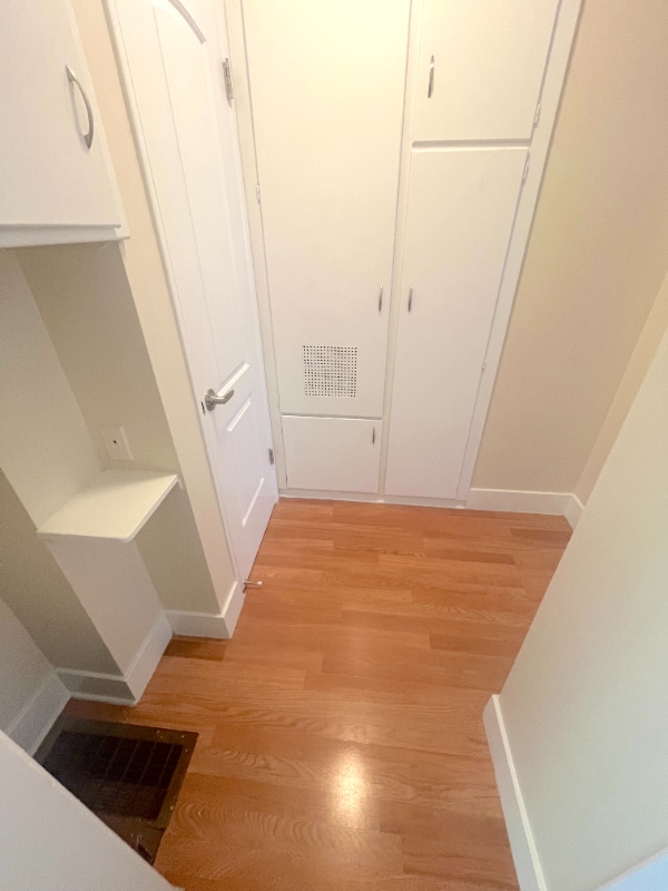 Building Photo - 170 S Chester Ave