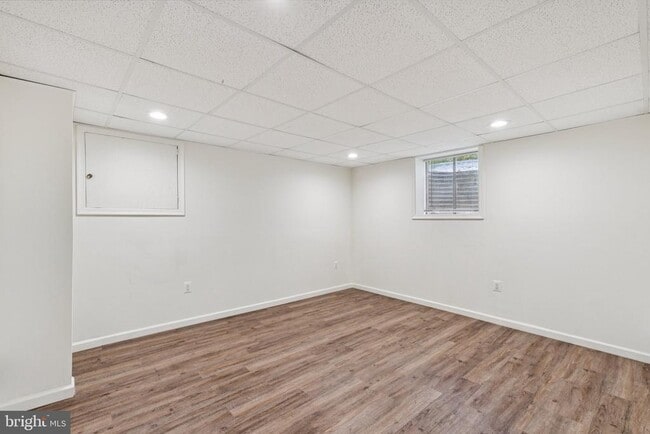 Building Photo - 3714 Carriage House Ct