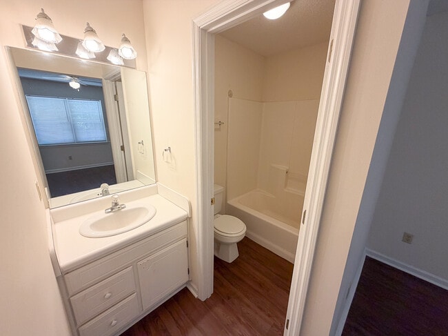 Building Photo - 314 Mobley Dr