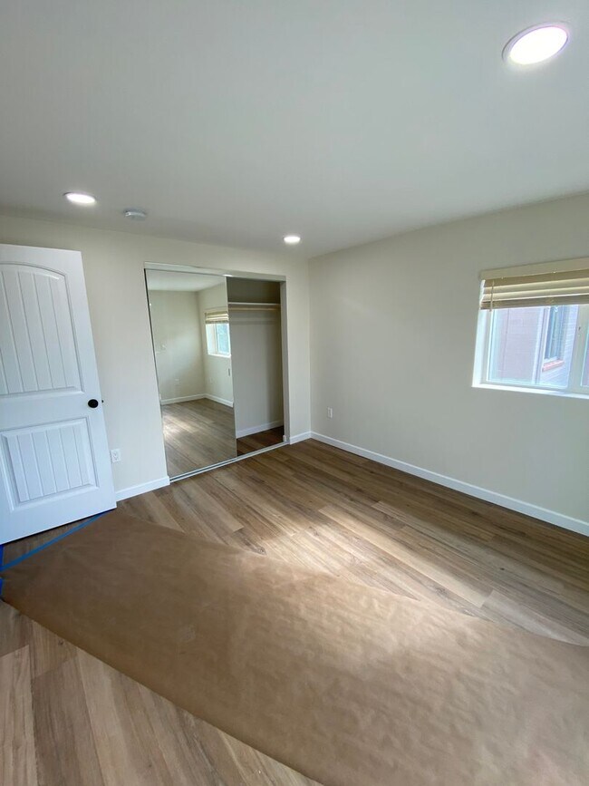 Building Photo - COMING SOON - NEWLY RENOVATED 3BD+1BA HOME