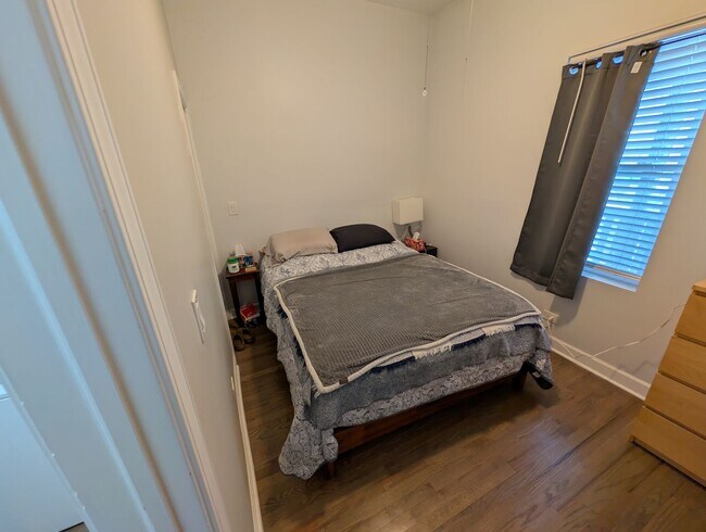 Building Photo - AM-Moffat LLC