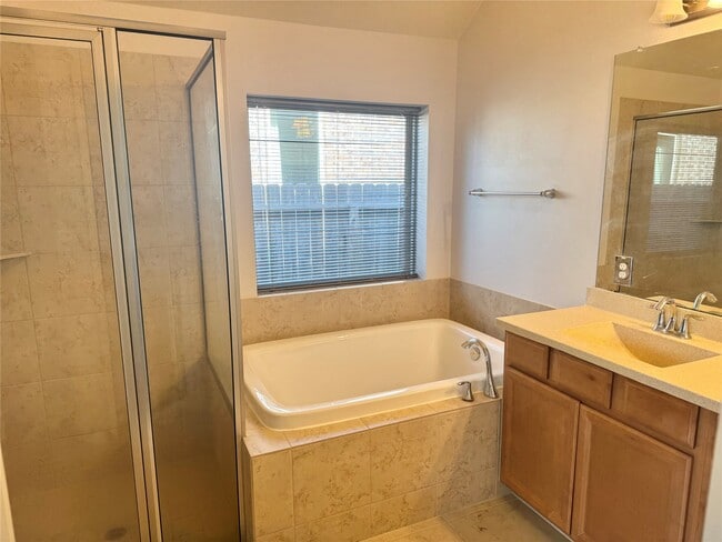 Building Photo - 12407 Point Arbor Court